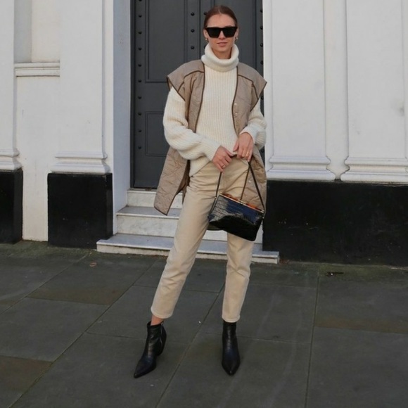 H&M Quilted Oversized Vest Blogger Favorite - Picture 15 of 17